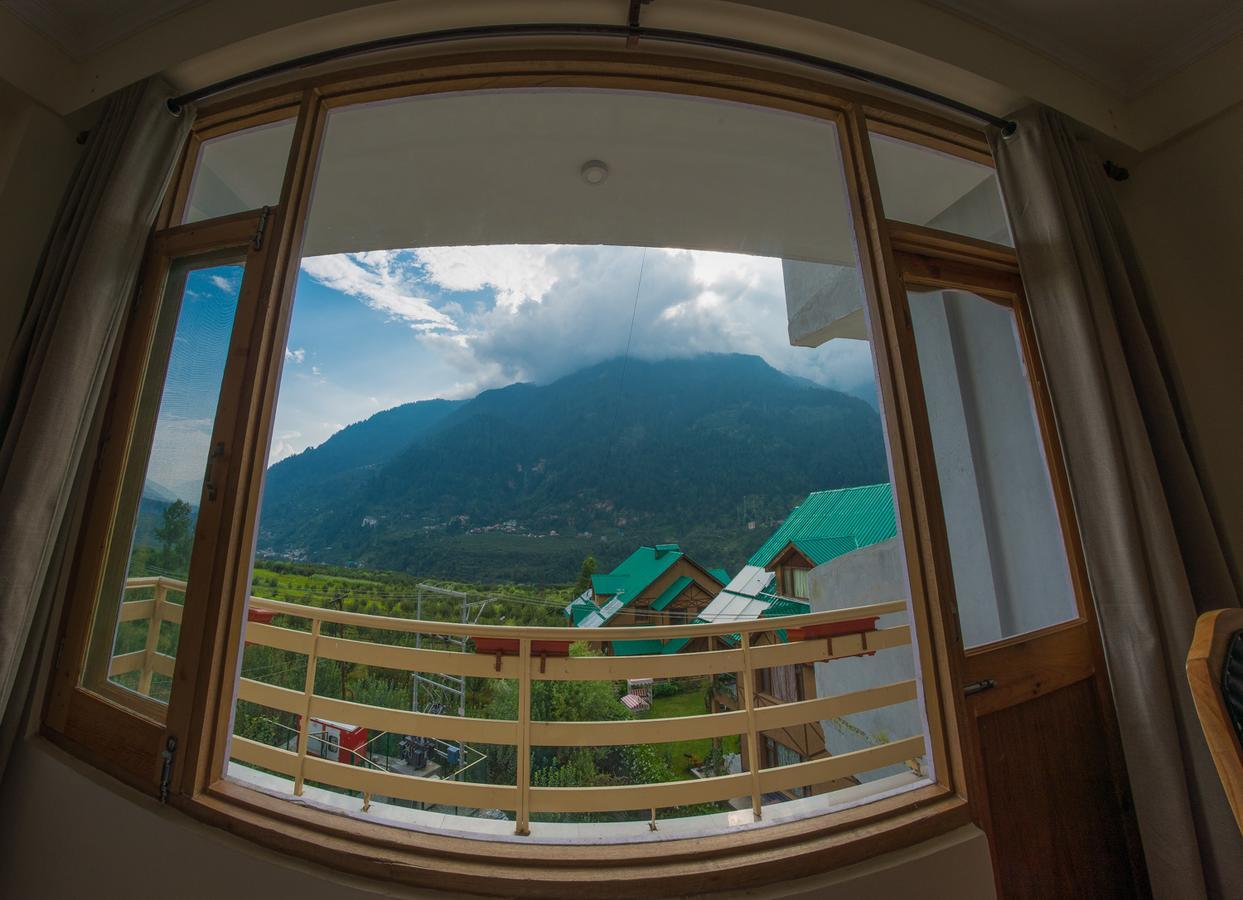 Wild Rose Hotel Manali (Himachal Pradesh)