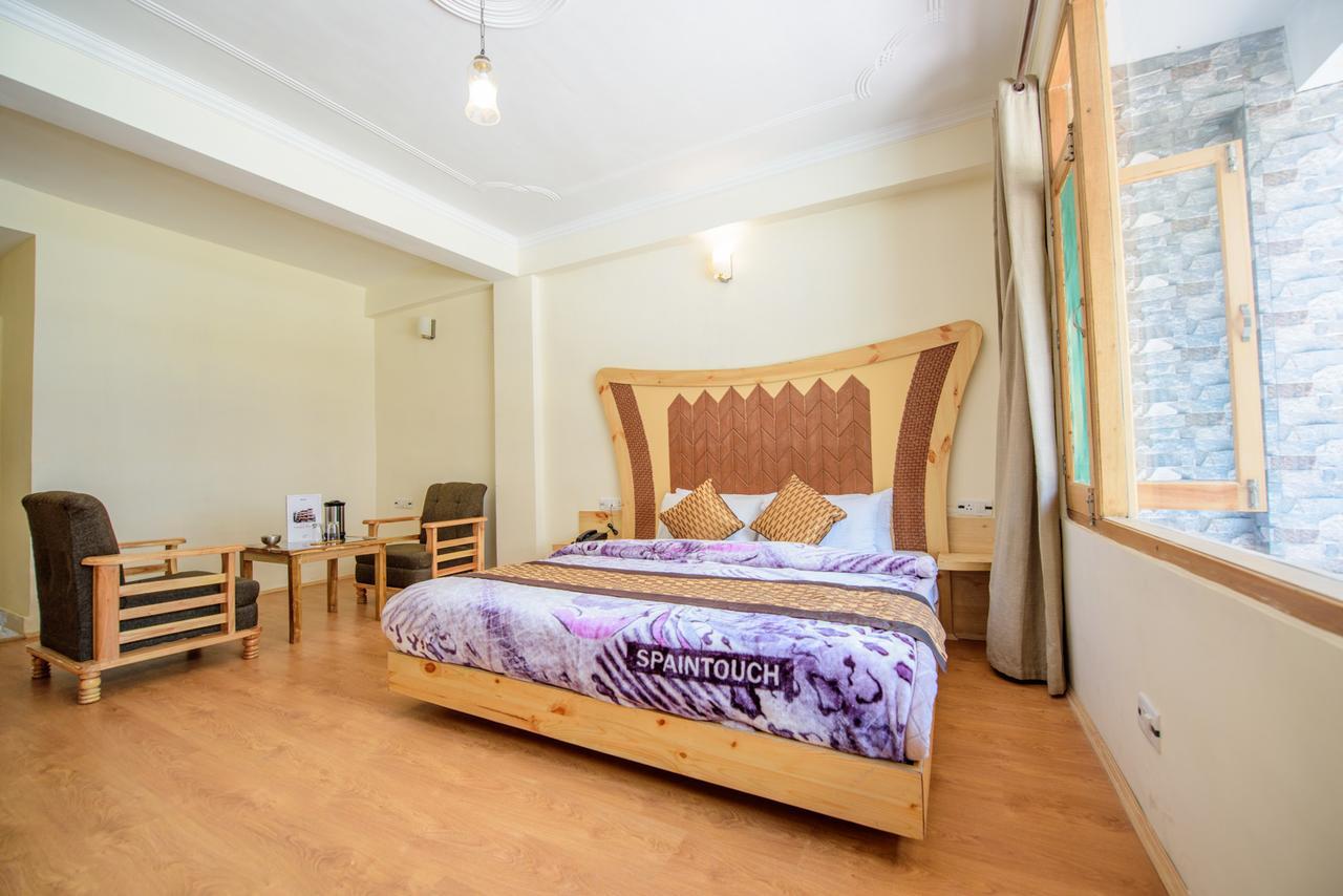 Wild Rose Hotel Manali (Himachal Pradesh)