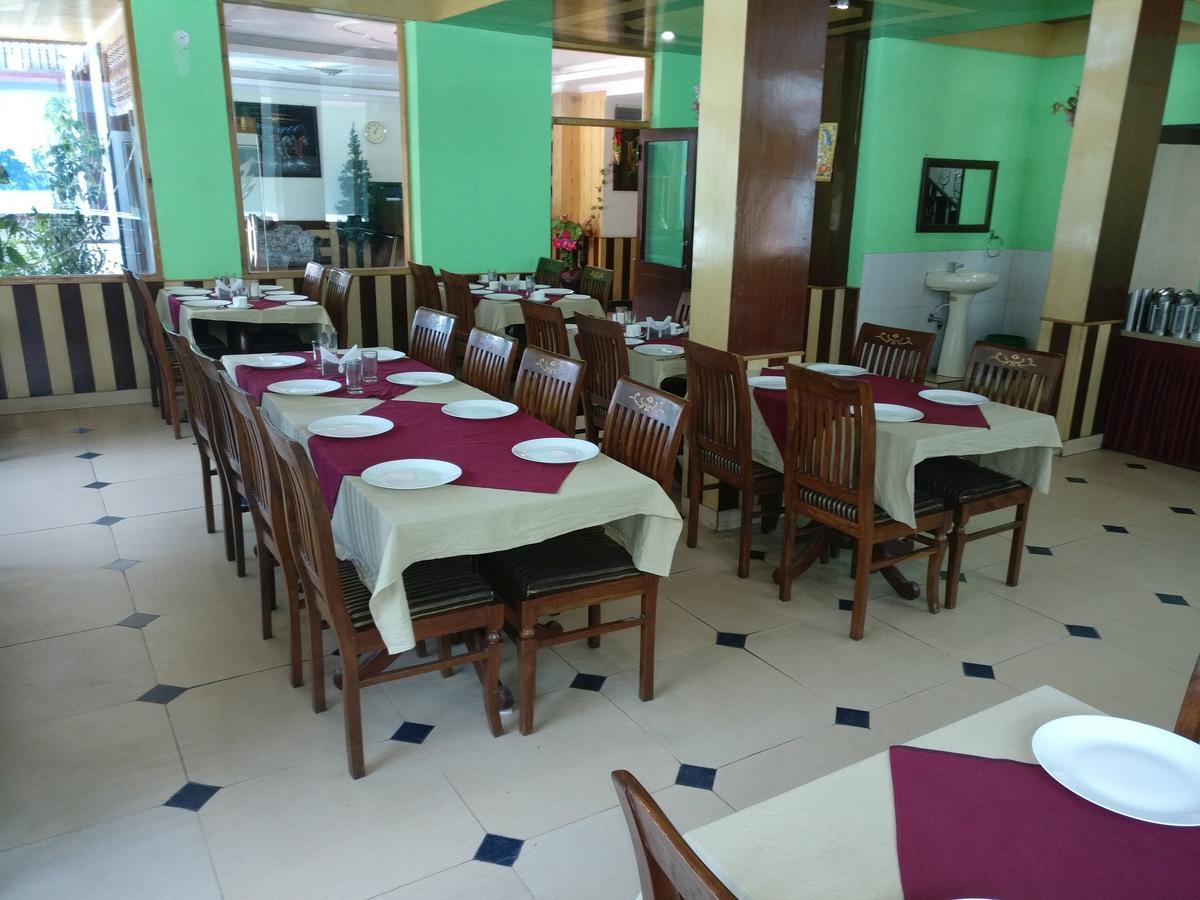Hotel Oyo 9684 Rudra Palace Manali (Himachal Pradesh)