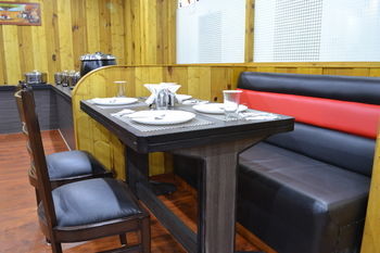 Apple Nest Hotel