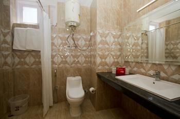 Hotel Oyo Premium Himalayan View Manali (Himachal Pradesh)