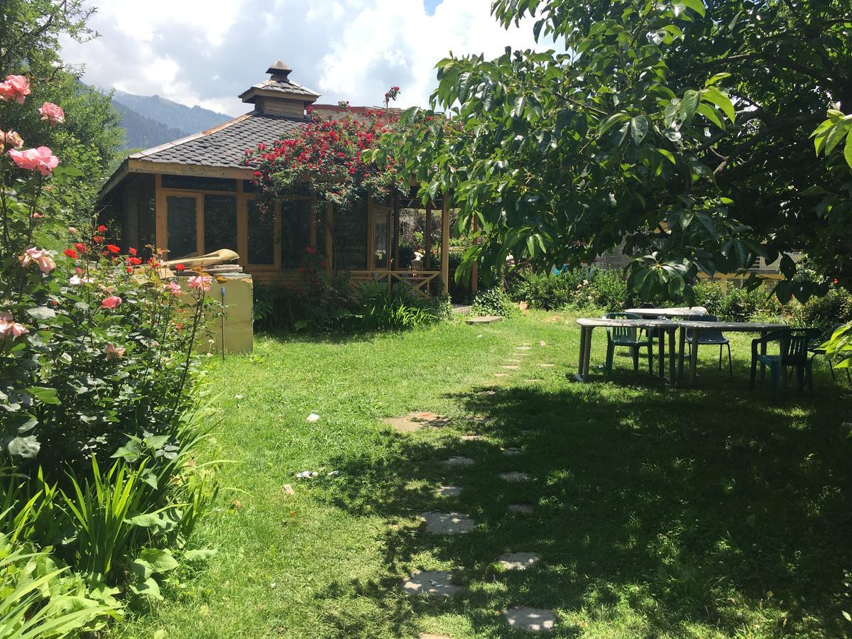 Chandertal Hotel Manali (Himachal Pradesh)