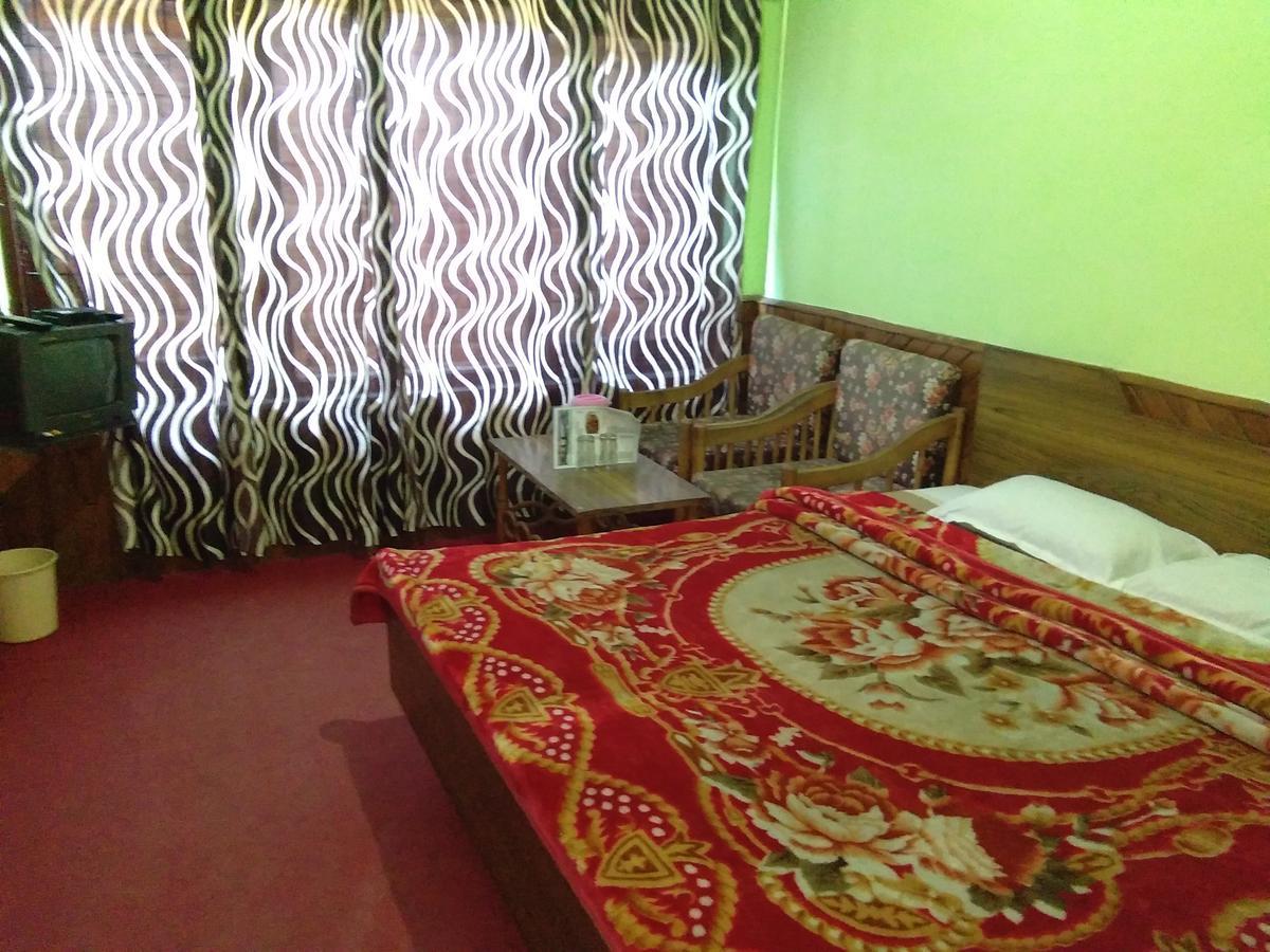 Hema Hotel *