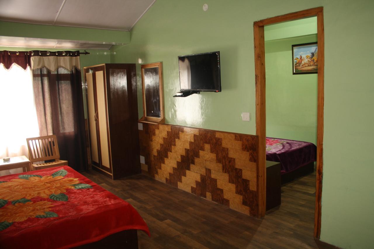 Adb Kundan * Manali (Himachal Pradesh)