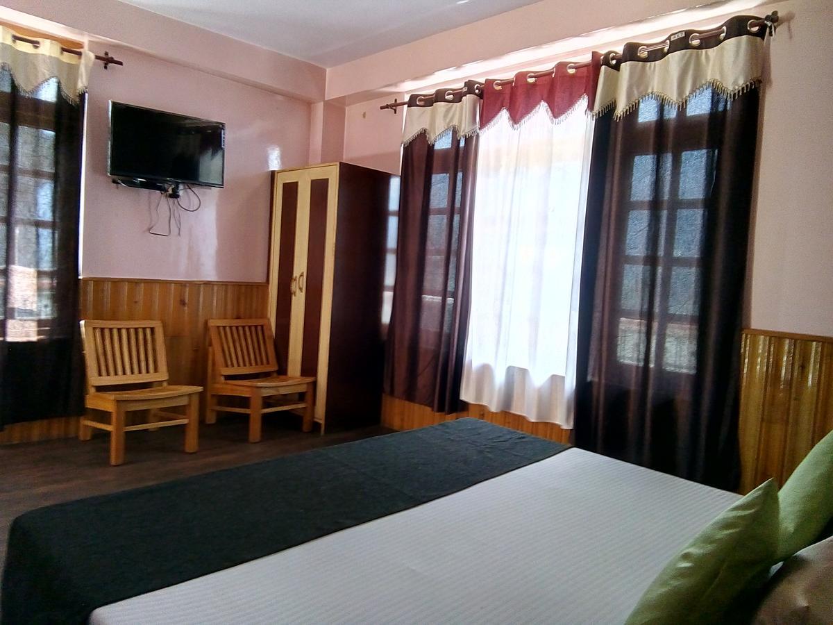 Adb Kundan Manali (Himachal Pradesh)