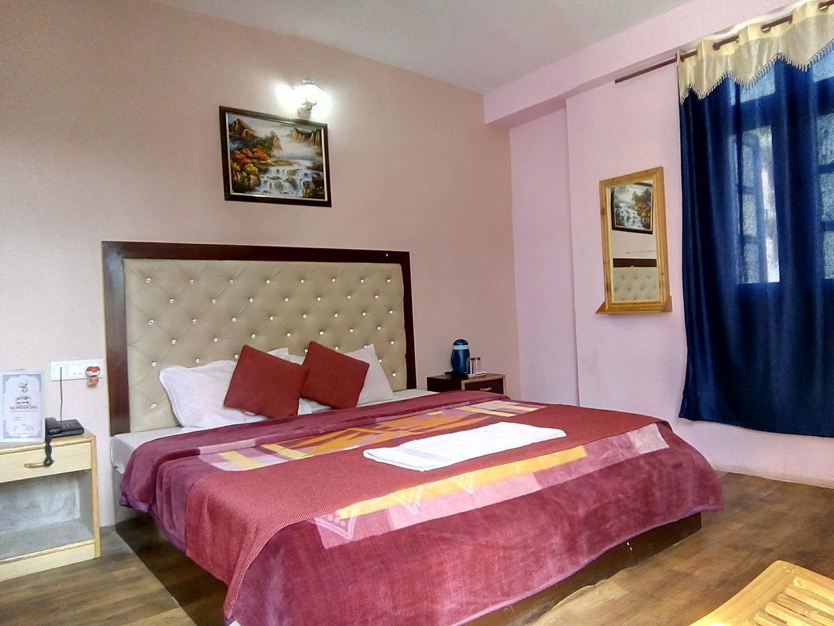 Hotel Adb Kundan
