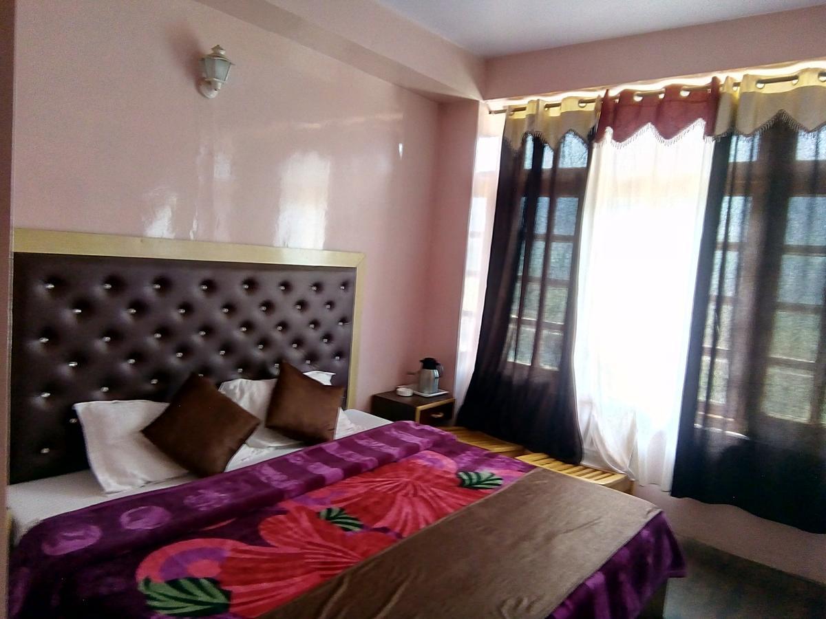 Adb Kundan Manali (Himachal Pradesh)
