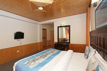 Oyo 7008 Astha Manali (Himachal Pradesh)