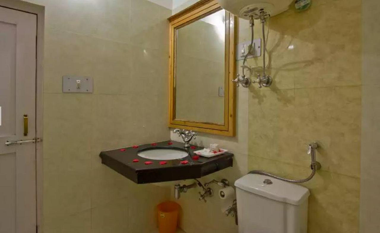 Himgiri Hotel Manali (Himachal Pradesh)