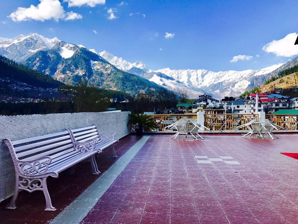 Apple Paradise Hotel Manali (Himachal Pradesh)