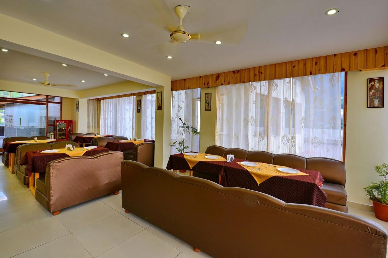 Apple Paradise Hotel Manali (Himachal Pradesh)