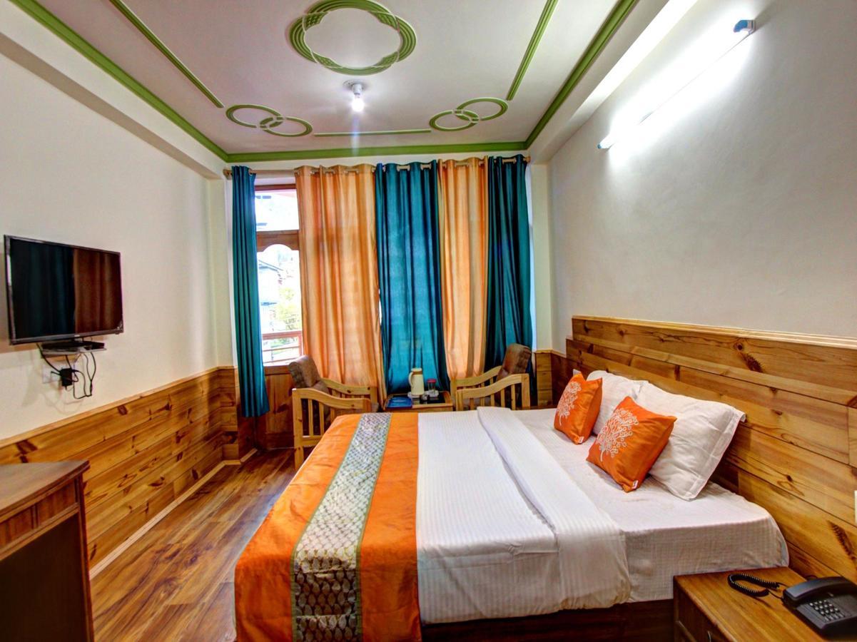 Hotel Oyo 5736 Nirmal Chhaya 3*