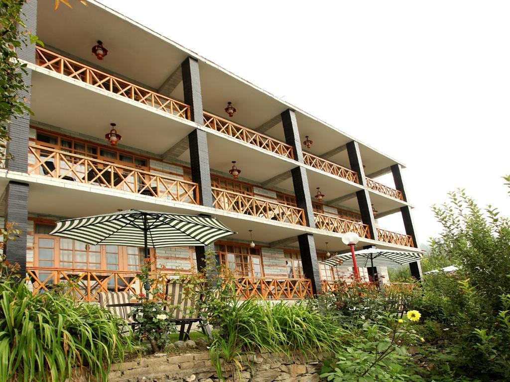 Hotel Naina And Cottages *