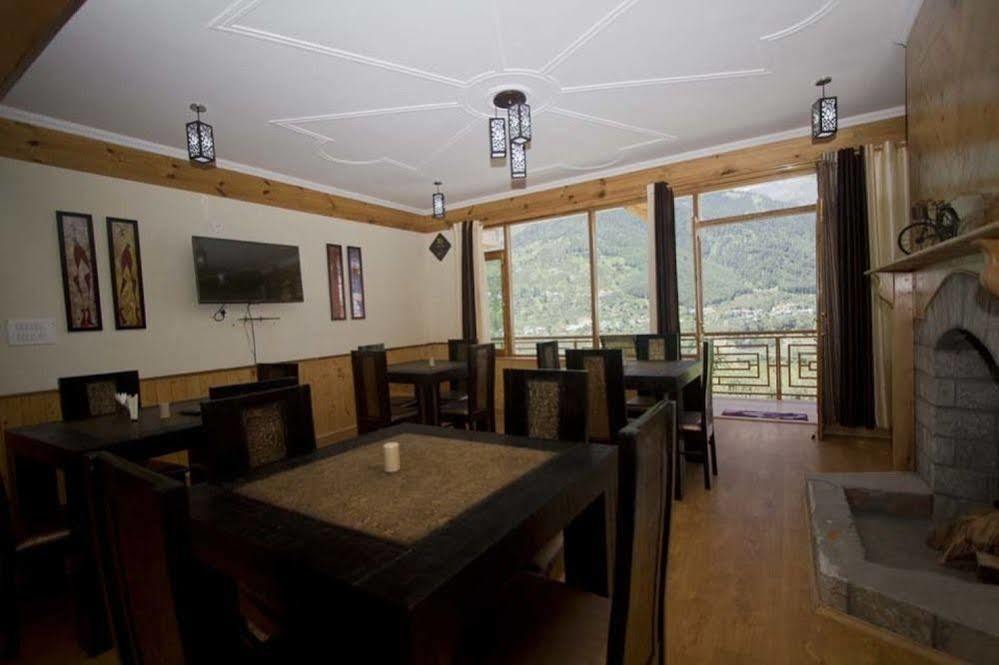 Oyo 1837 Hotel Golden Meadows 3* Manali (Himachal Pradesh)