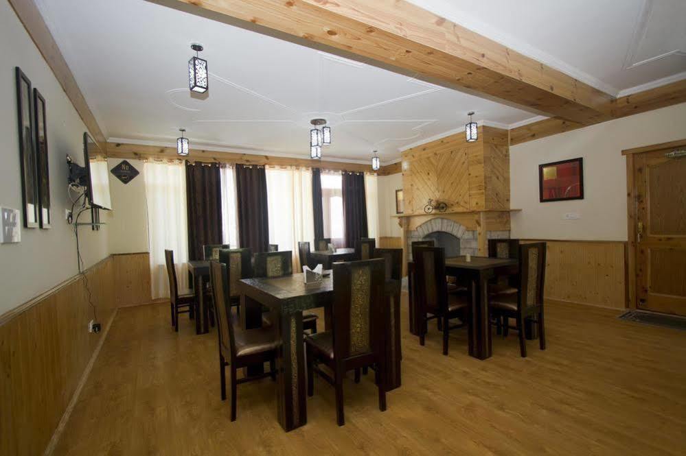 Oyo 1837 Hotel Golden Meadows 3* Manali (Himachal Pradesh)