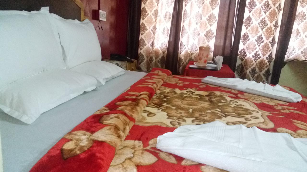 Hotel Shingar *