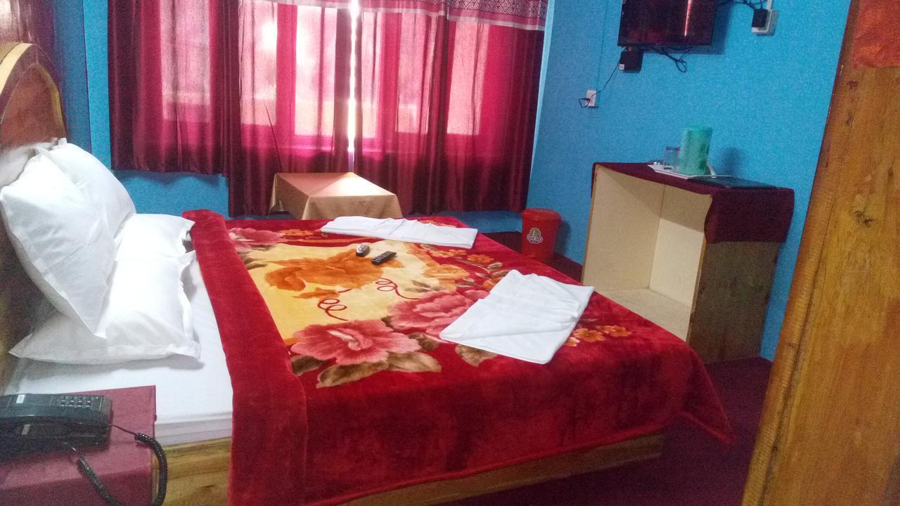 Hotel Shingar *