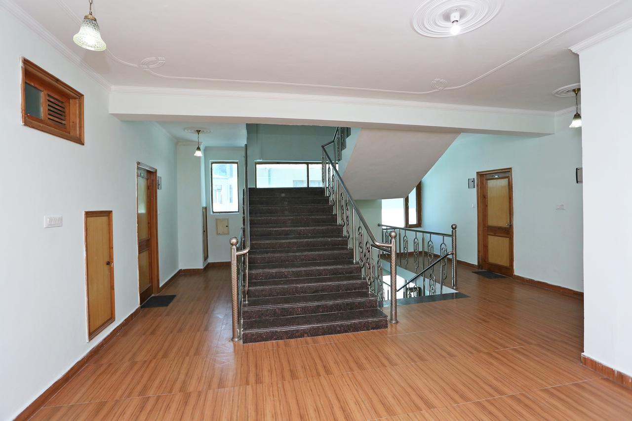 Oyo 9684 Rudra Palace 3* Manali (Himachal Pradesh)