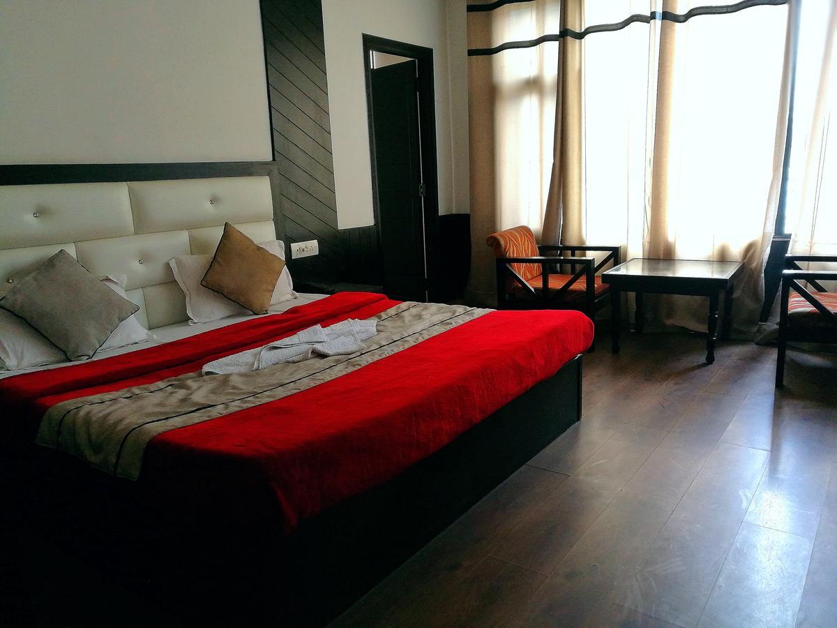 Adb Whispering River Hotel