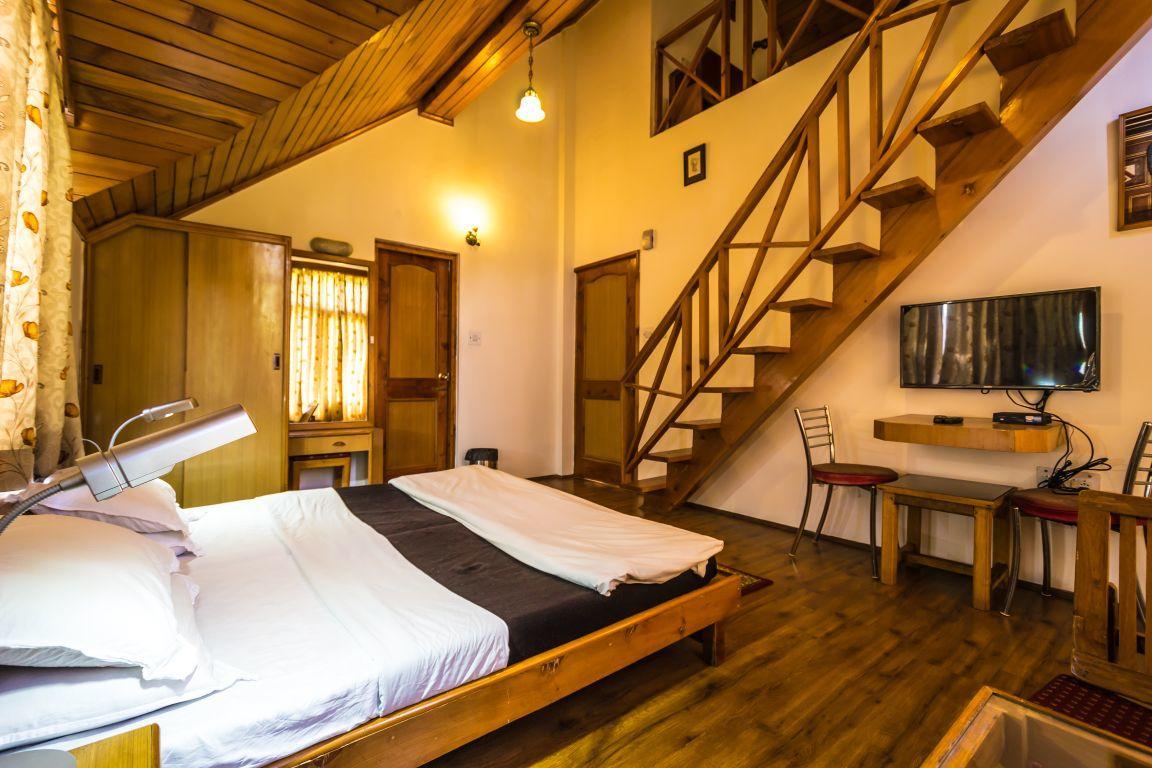 Wood Valley Cottages Hotel Manali (Himachal Pradesh)