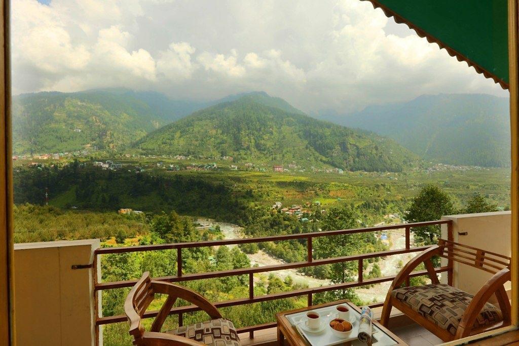 Lotus River View Hotel Manali (Himachal Pradesh)