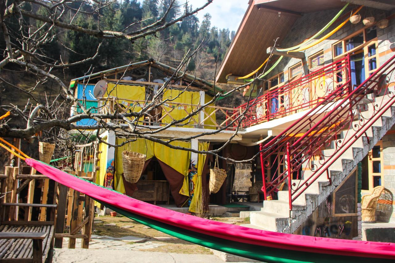 The Crazy Indian Pad Hostel *