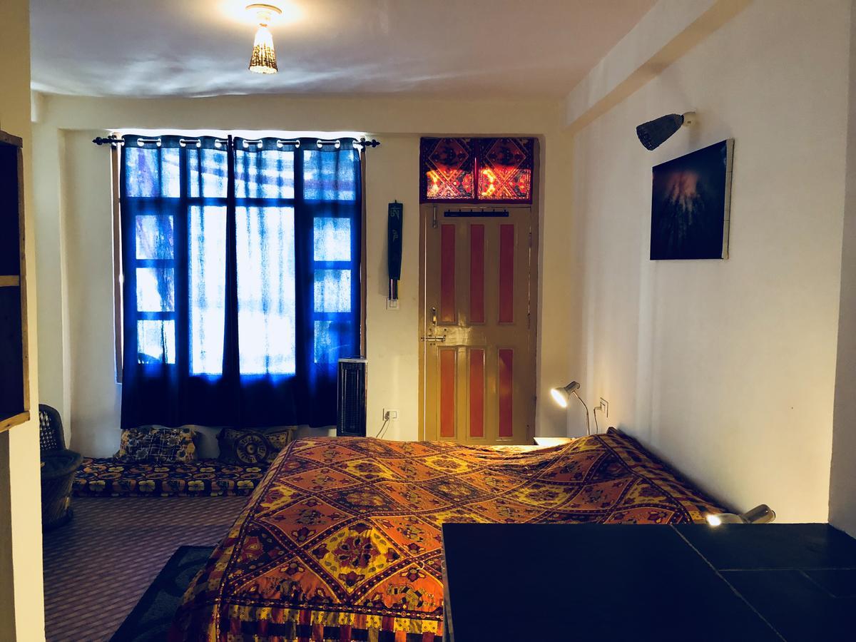 Hostel The Crazy Indian Pad