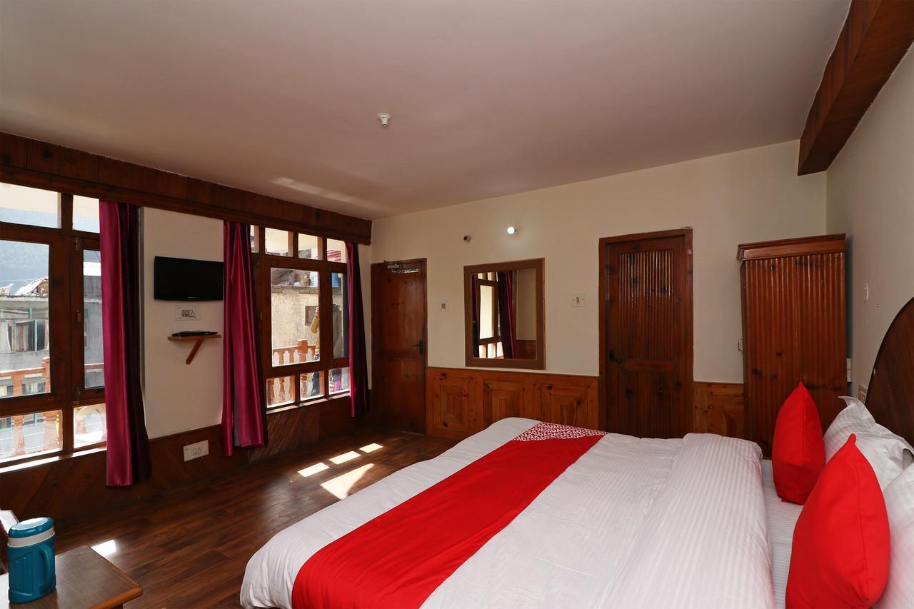 Elite Near Naggar Road Apartment