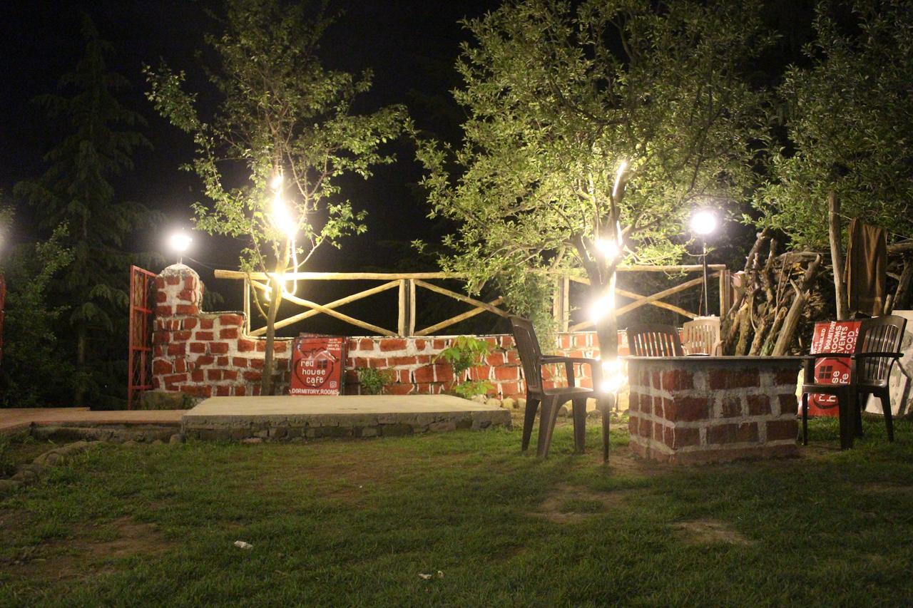Red House Cafe Manali (Himachal Pradesh)