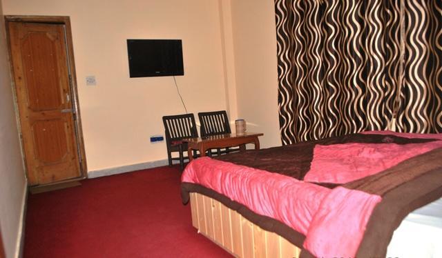 Hotel Suraj