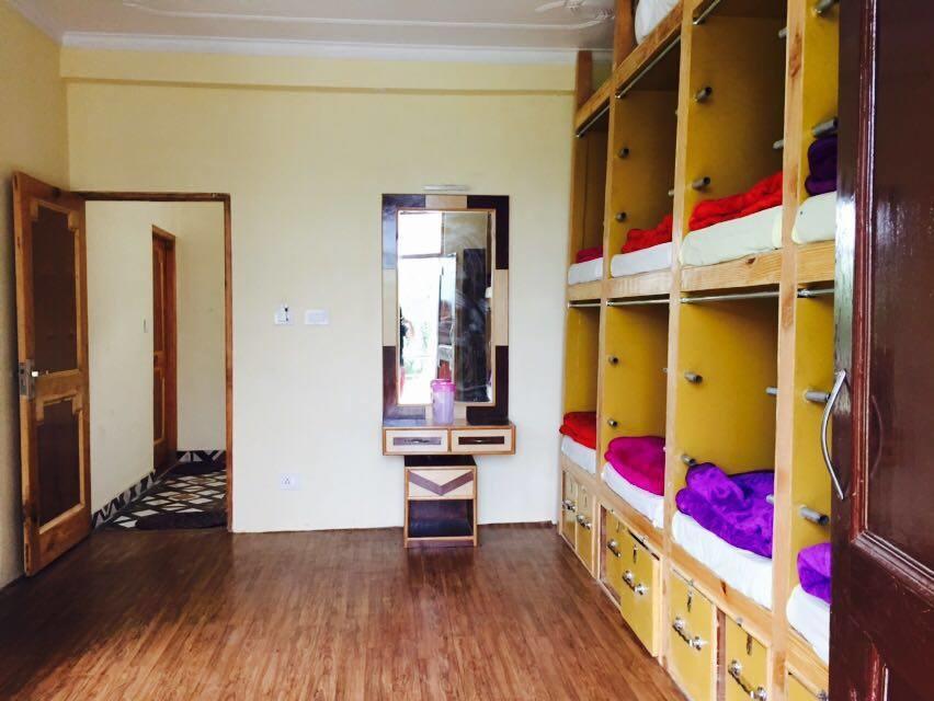 The Lost Tribe Hostels * Manali (Himachal Pradesh)