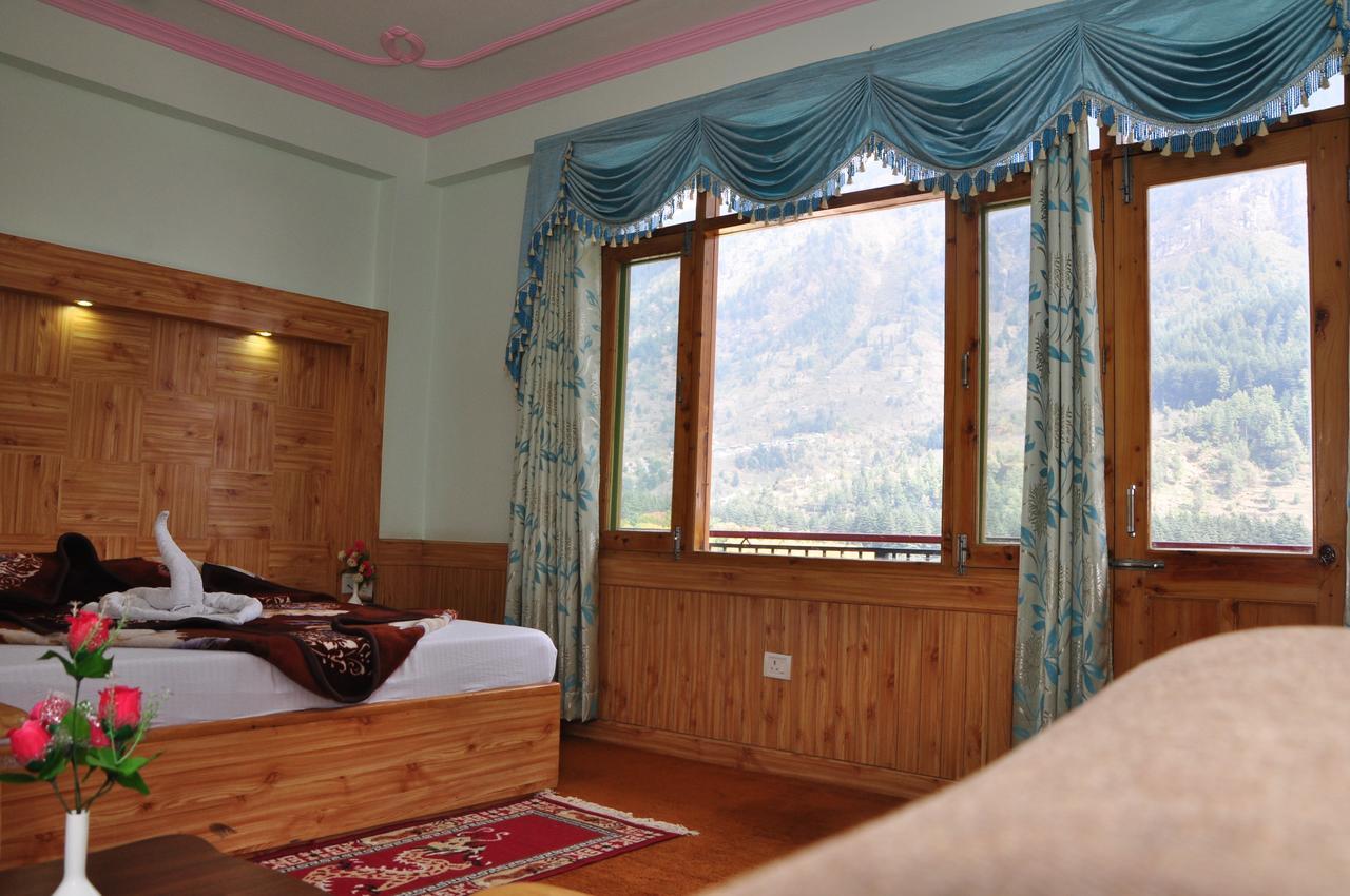 Hotel King's Land Manali (Himachal Pradesh)