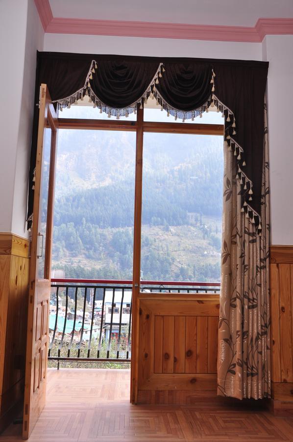 Hotel King's Land Manali (Himachal Pradesh)