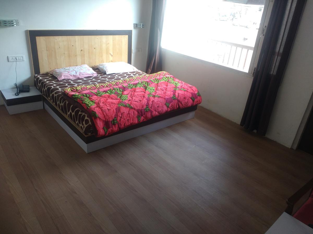 Hotel Mountain 2*