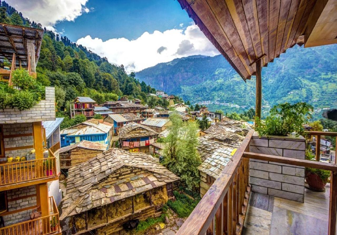 Hotel Himalayan 2*