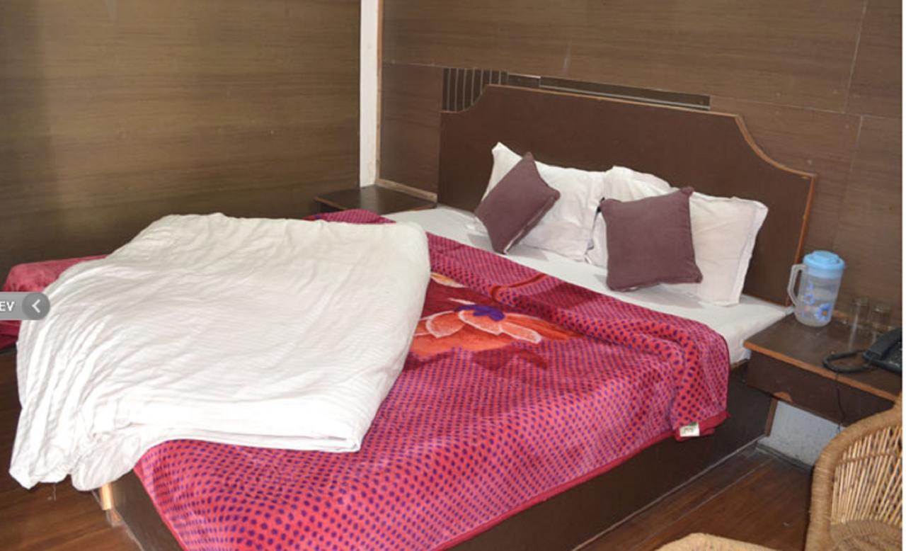 Jain Inn 2*