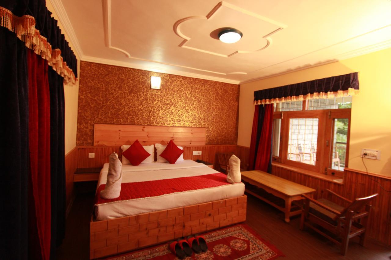 Golden Apple Inn Manali (Himachal Pradesh)