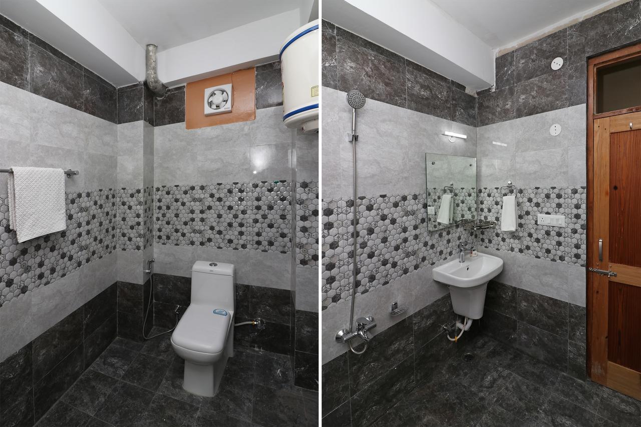 Oyo 13715 Exotic River View Naggar Road Apartment *