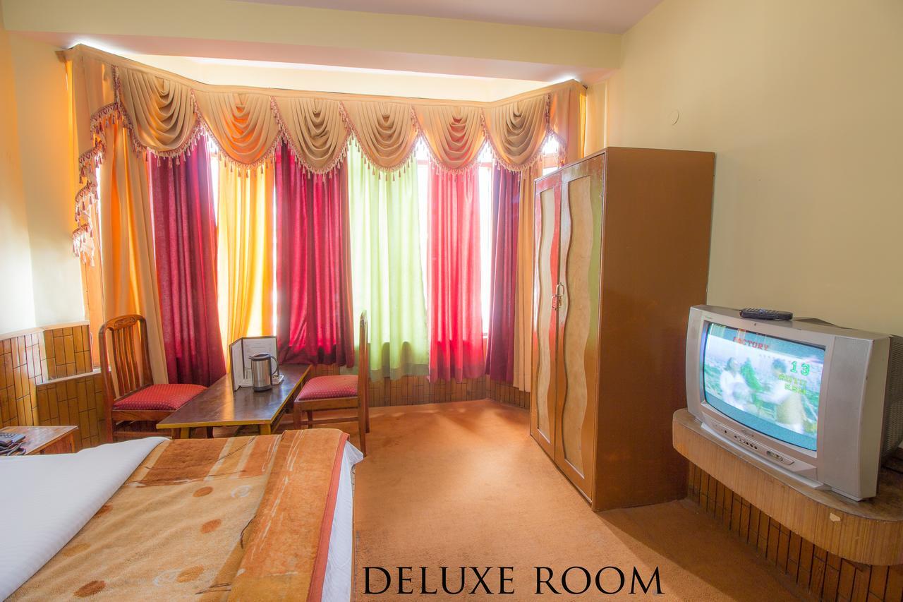 Neha Palace Hotel 2*
