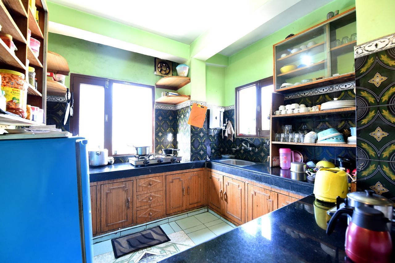 Oyo 13337 Valley View 2bhk Naggar Road Manali (Himachal Pradesh)