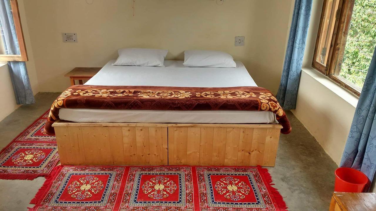 Double Dutch Guest House Guest house *