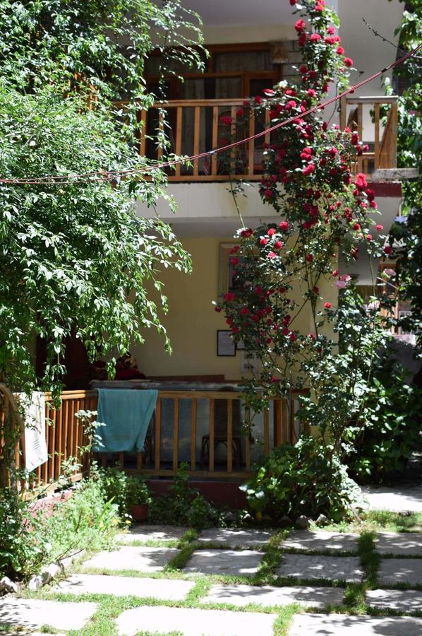 Guest house Double Dutch Guest House Manali (Himachal Pradesh)