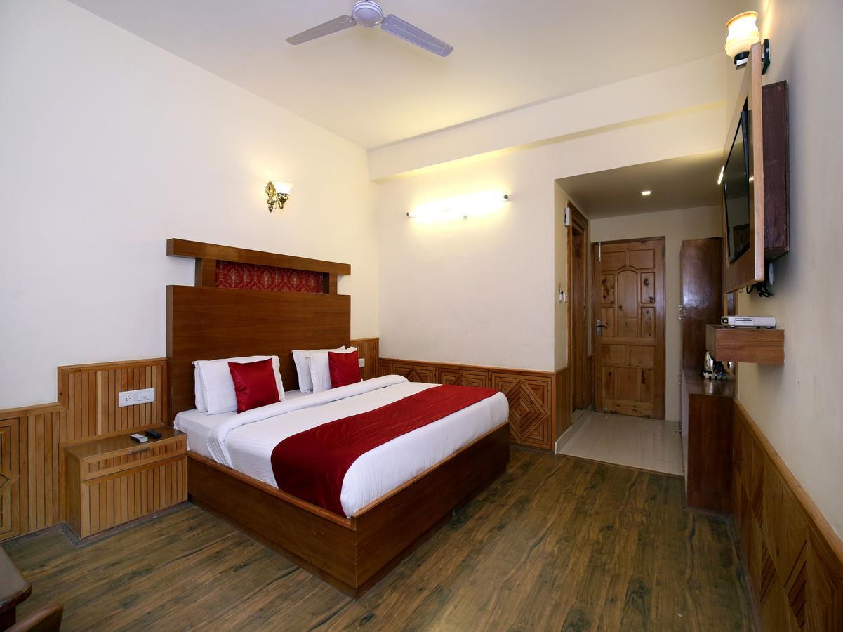 Hotel Oyo 10116 Rhythm Retreat Manali (Himachal Pradesh)