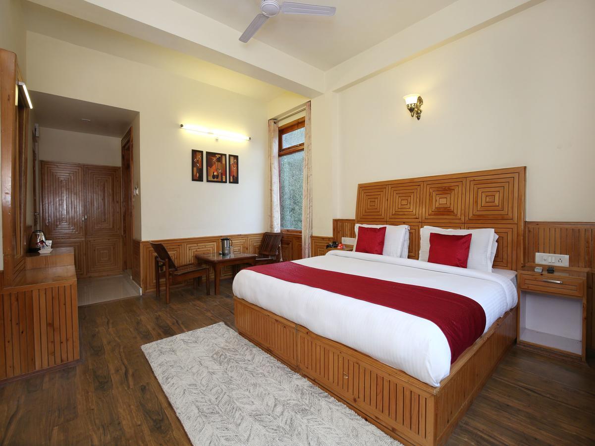 Oyo 10116 Rhythm Retreat Hotel *
