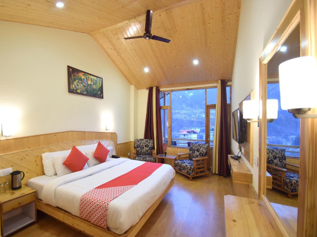Oyo 11402 Day Flower Hotel Manali (Himachal Pradesh)