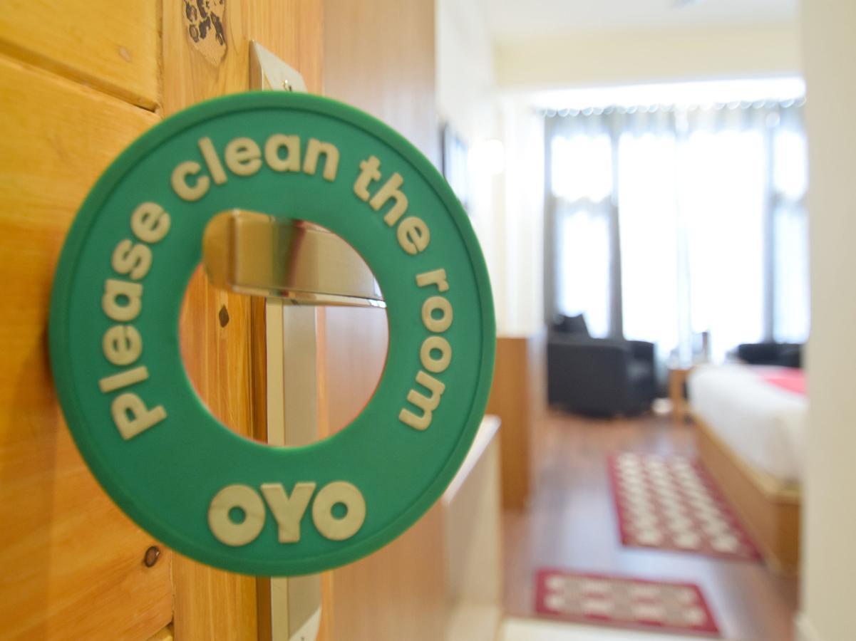 Oyo 10901 The Woodbine Guest house