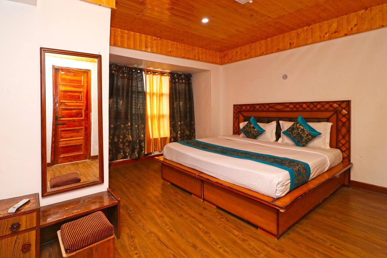 Trimrooms Hotel Manali (Himachal Pradesh)