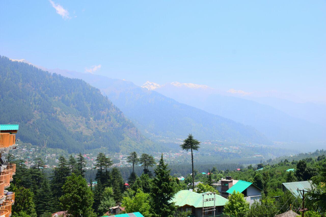 Suraj Hotel 3*