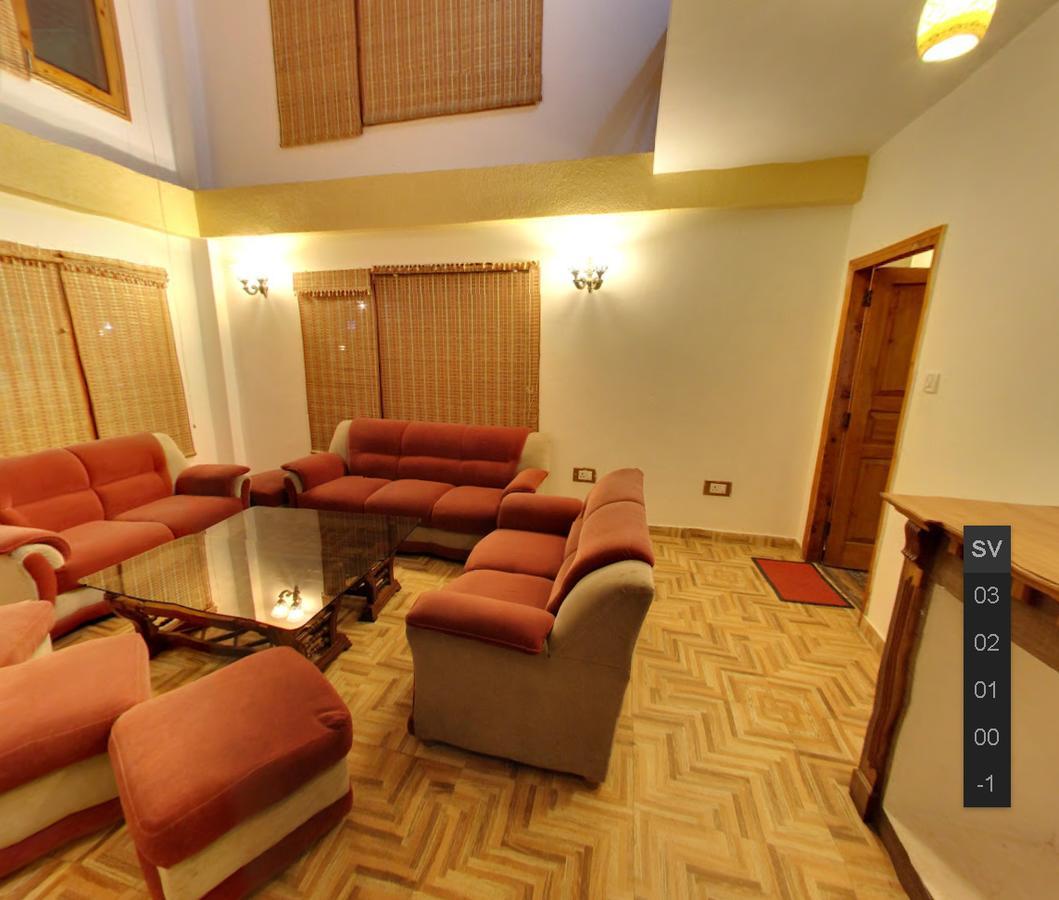 Himalayan Nomad Cottage, ! 2 Bedroom Independent ! Personal Lawn Every ! Parking ! Scenic Mountains View ! Spacious ! Hotel 3*