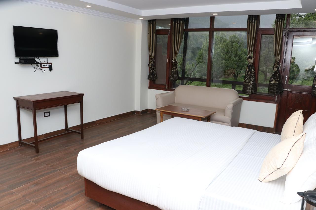 Tara Hotel 3*